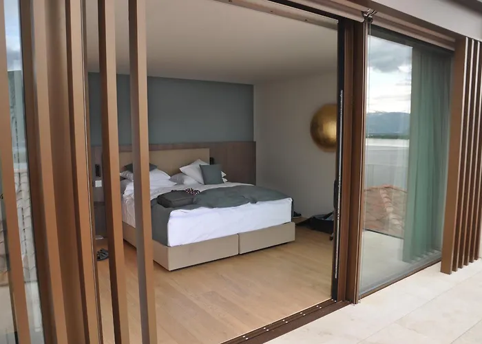 Boutique La Rocca 4*